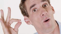中耳炎是什么原因引起的？